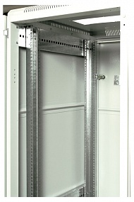 Шкаф напольный 27U (600 × 800) дверь металл